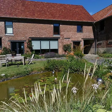 Elingenhof Bed and breakfast
